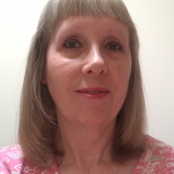 Meet Your Posher, Natalie - Picture 4 of 4